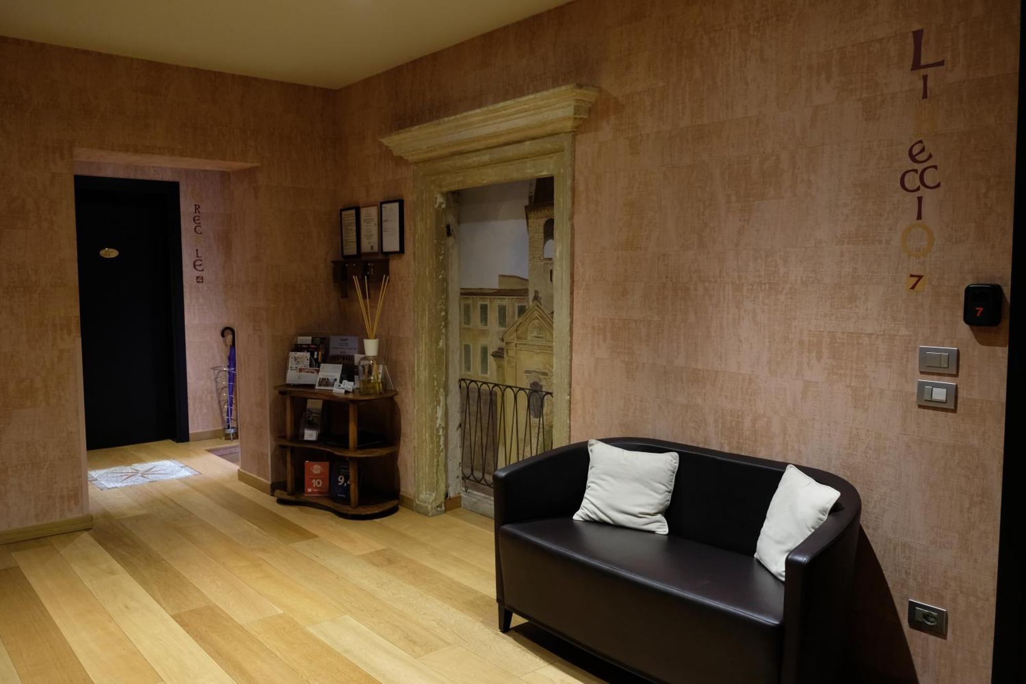 Residenza Palazzo Negri Διαμέρισμα Βερόνα Εξωτερικό φωτογραφία